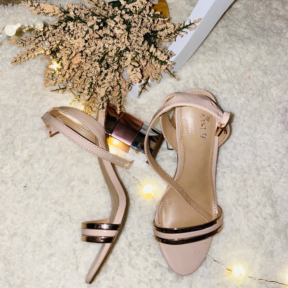 APT.9 Chunky heels 👠